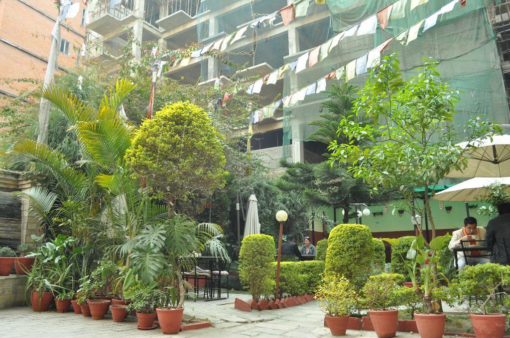 Hotel Florid Катманду Экстерьер фото