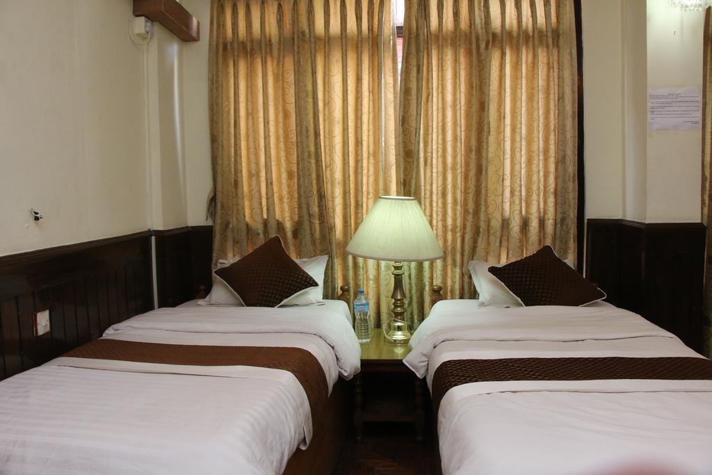 Hotel Florid Катманду Экстерьер фото