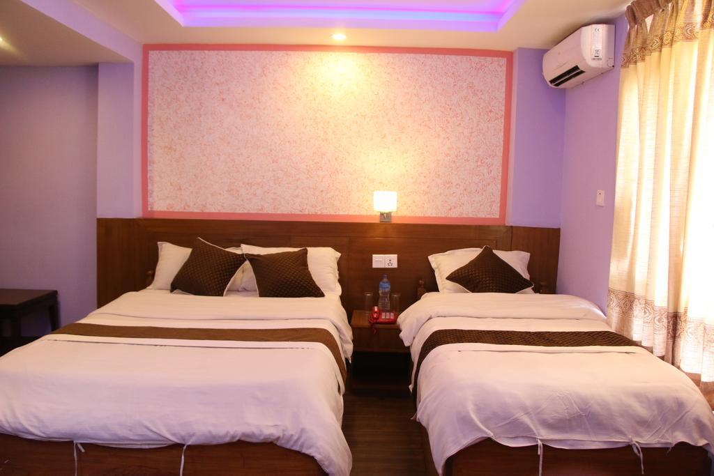 Hotel Florid Катманду Экстерьер фото