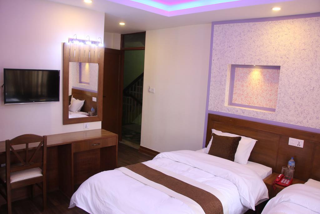 Hotel Florid Катманду Экстерьер фото