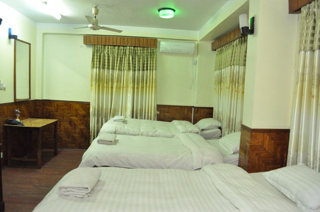 Hotel Florid Катманду Экстерьер фото