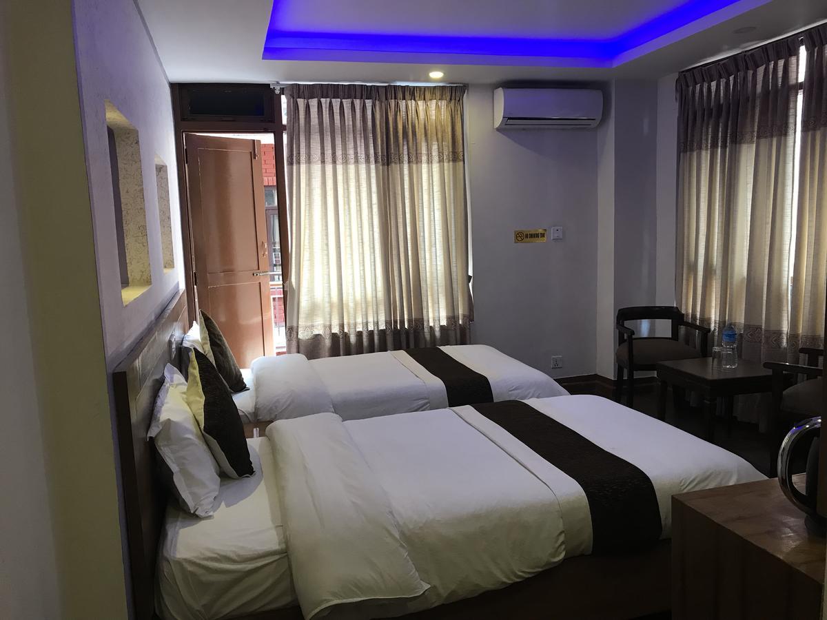 Hotel Florid Катманду Экстерьер фото