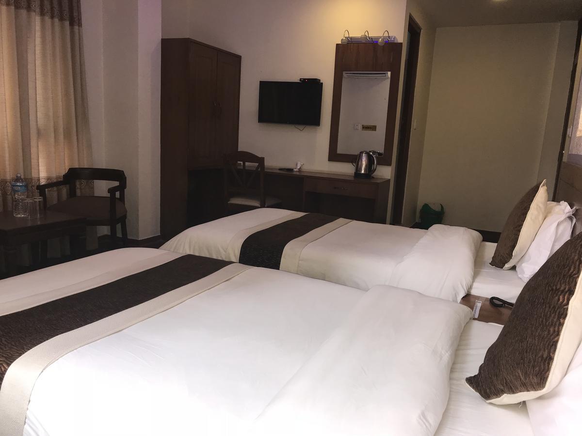 Hotel Florid Катманду Экстерьер фото
