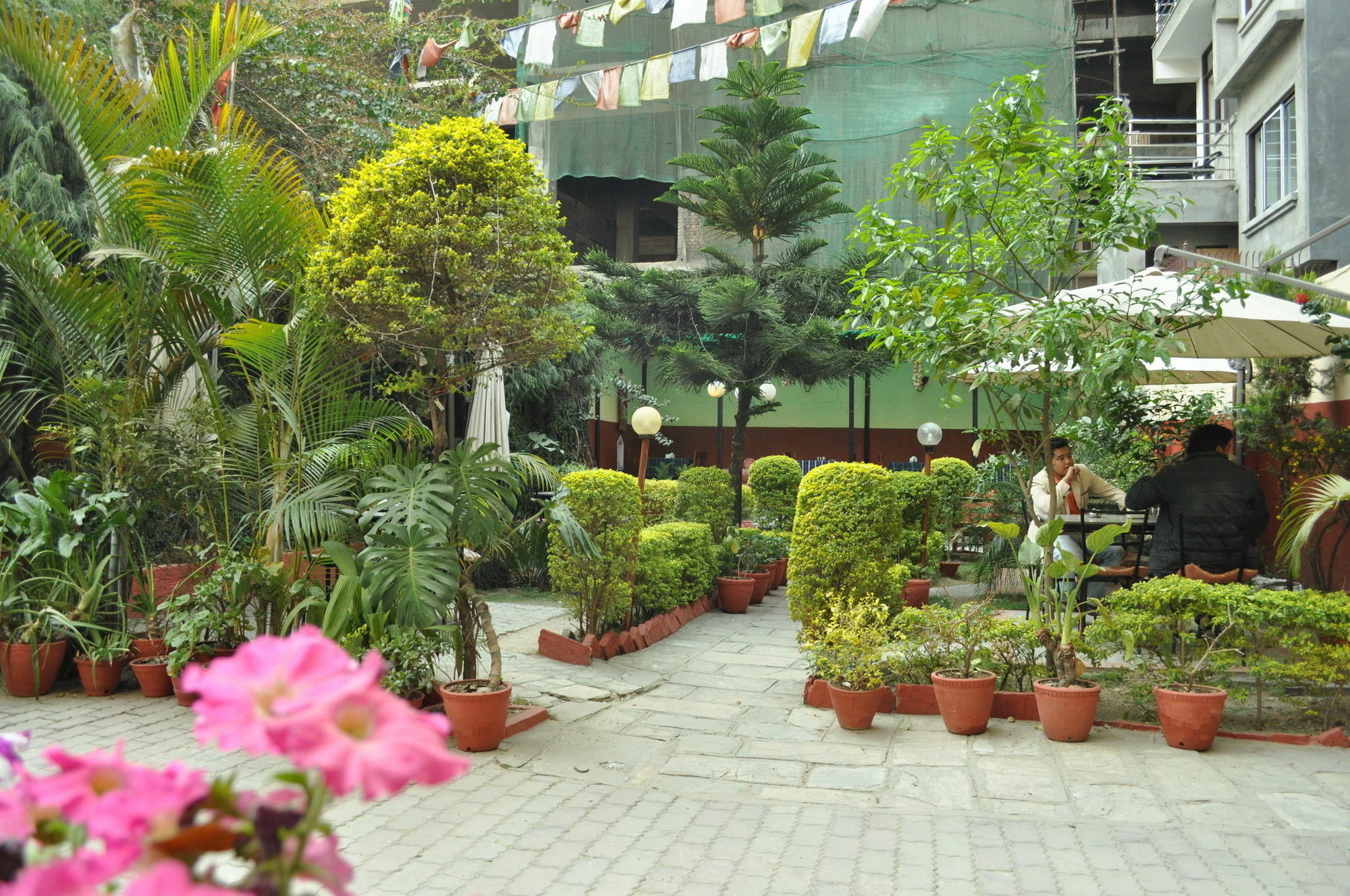 Hotel Florid Катманду Экстерьер фото